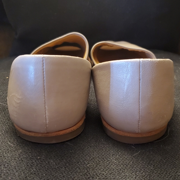 Nude Franco Sarto flat leather sandals size 39 in excellent condition! - Picture 4 of 6